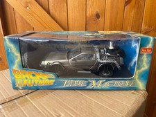 Back to the future Sun Star DeLorean Time Machine 1/18 Model Scale Car