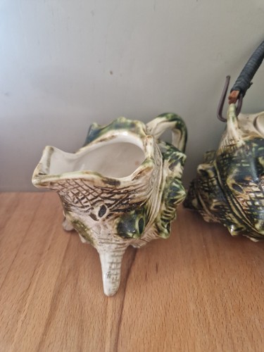 Vintage majolica pottery - , shell