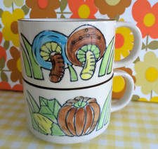 2 Vintage Soup Mugs Cups