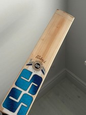 SS TON Pro Players Cricket Bat Finn Allen's Signature Profile Proper Beast??
