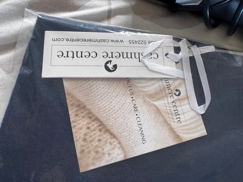 The cashmere centre pure - cashmere,