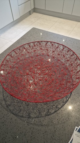 Red wire basket habitat floral - habitat,