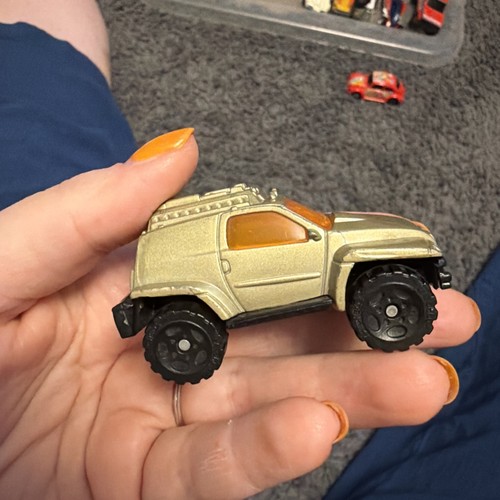 Matchbox 2002 burger - king, gold