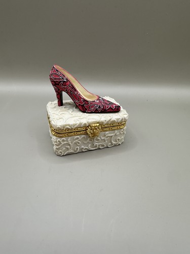 Vintage shoe trinket box - 'shoe',