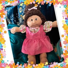 Adorable vintage Cabbage Patch Kids Girl Doll HM4 Paci Face Brown Hair & Eyes