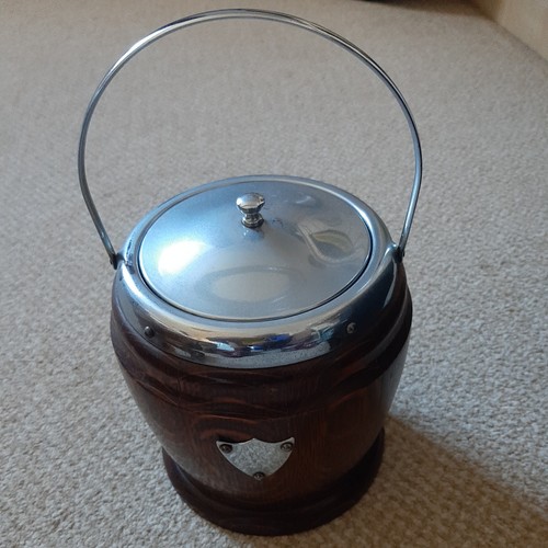 Vintage wooden biscuit - wooden,