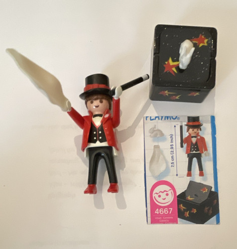 Playmobil 4667 magician figure - 4667,