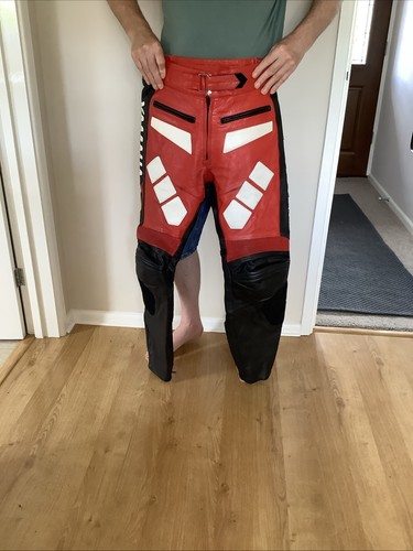 Yamaha leather motorbike - r6,