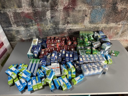 140 mixed job lot - mixed, bulbs