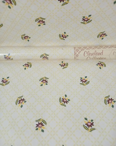 1970s vintage wallpaper - x2,