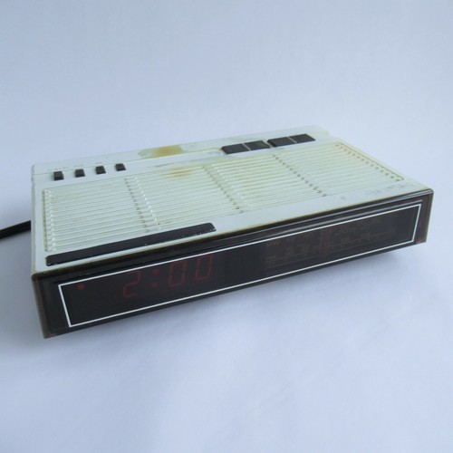 Retro vintage bush 6130 - vintage,