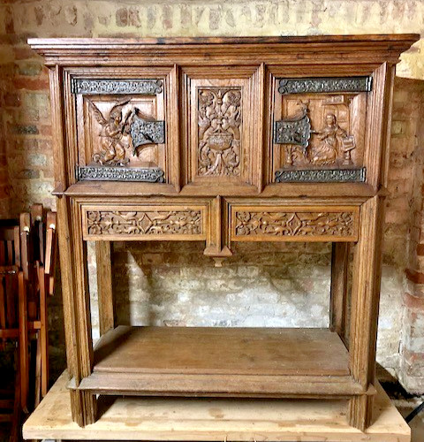 16th century court cupboard - 16th,