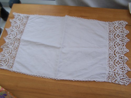 Vintage cream linen - cream, hand