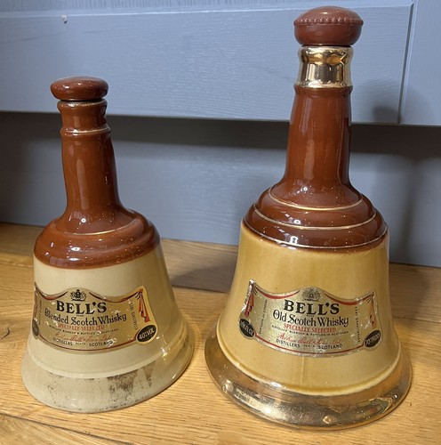 Wade ceramic bells old - x,
