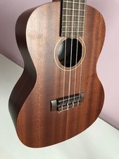 DUKE UKULELE CO LONDON