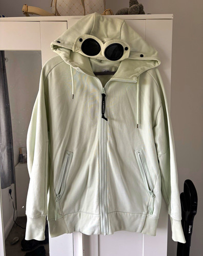 Company pale green - c.p.,