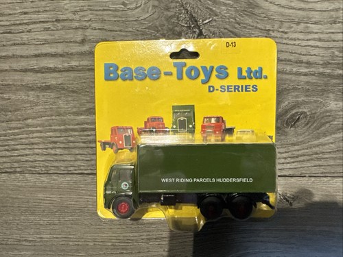 Base toys d13 - toys, beaver