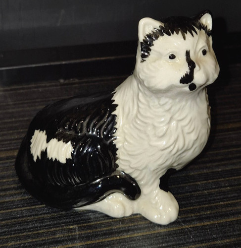 Wade 1990s work cat burslem - 1990s,