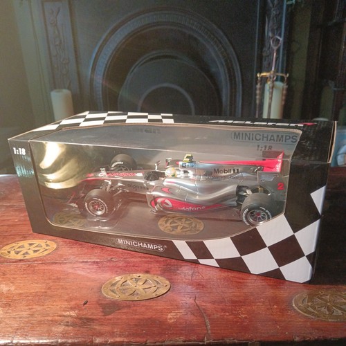 Minichamps mclaren mp4 - 1:18,