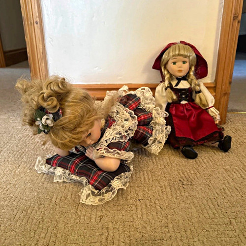 Porcelain girl dolls - girl, blonde