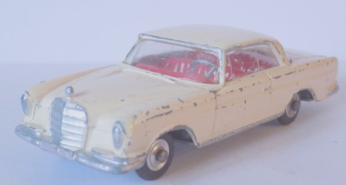 Corgi toys 230 - toys, no.230