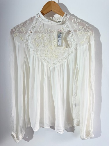 River island paris texas - island,