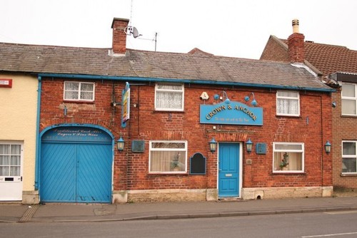 Photo 6x4 the crown anchor - 6x4,