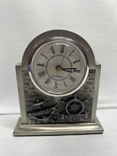 QUARTZ titanic table clock