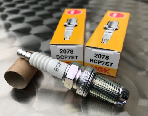 Pieces spark plugs ngk - -,