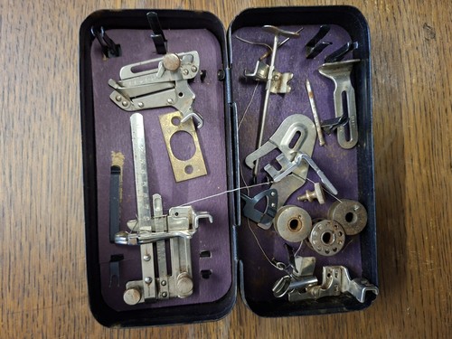 Singer treadle sewing machine - singer,