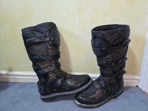Gaerne fastback enduro boots - enduro,