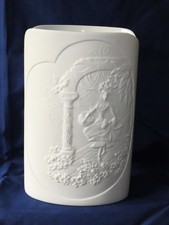 1970's KAISER PORCELAIN WHITE