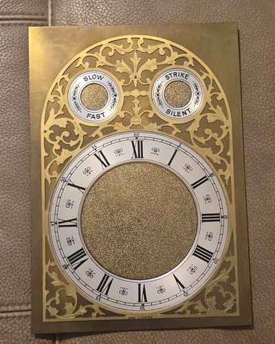 Grandfather grandmother clock - grandfather/grandmother,