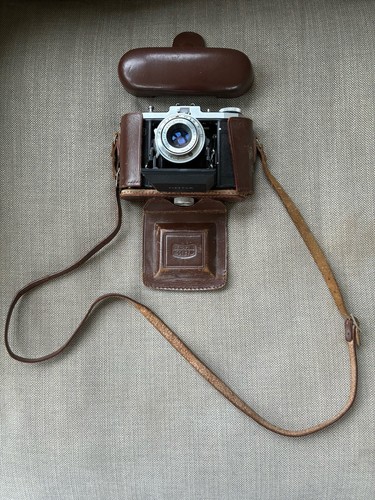 Vintage zeiss ikon camera - zeiss, with