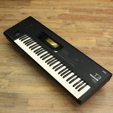 Korg T3 Synthesizer Keyboard