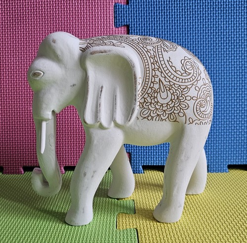 Elephant statue figurine - elephant, statue/figurine