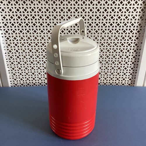 Large igloo water cooler - water, red