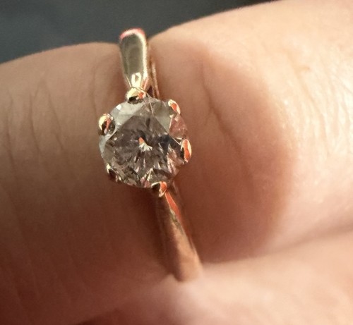 9ct gold diamond - , solitaire