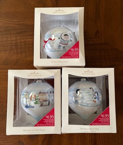 Hallmark 2008 ornament - 3,