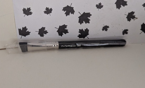Mac cosmetics brushes various - cosmetics, brushes,