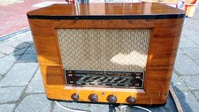 FERRANTI VALVE TABLE RADIO - FOR REPAIR