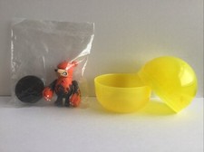 TOY2R KIDROBOT QEE TOUMA KNUCKLEBEAR CAPSULE WAVER YUJIN DESIGN VINYL TOY SER 1