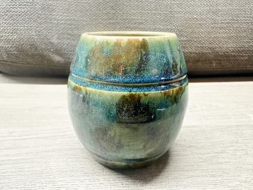Vintage antique pottery - /,
