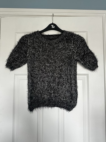 Short sleeve fluffy jumper - sleeve,
