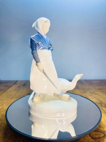 Royal copenhagen goose girl - copenhagen,