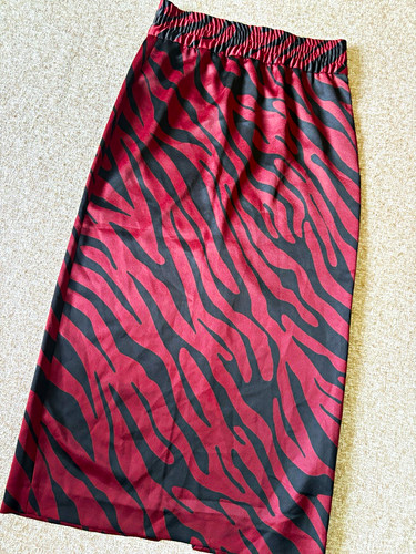 Zara burgundy black animal - burgundy,
