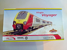 BACHMANN 32-600 VIRGIN VOYAGER 4 CAR DEMU " MAIDEN VOYAGER "