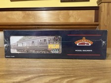 BACHMANN 32-911 3-CAR BR GREEN