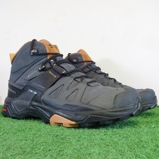 Salomon Boots Size 6.5 Women's
