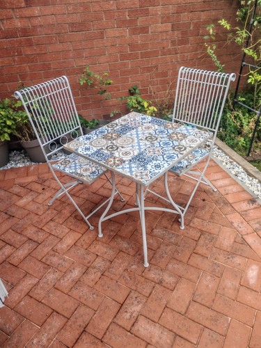 Square bistrow table - square,